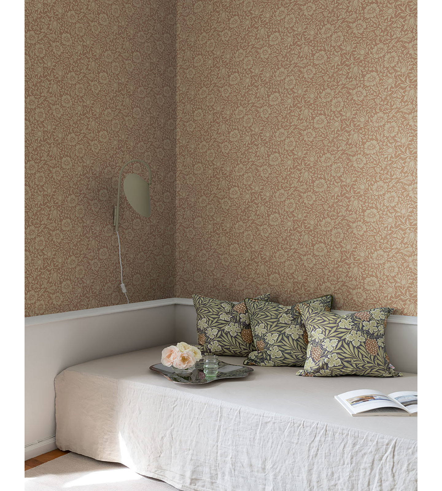 Mallow Floral Wallpaper, Rose