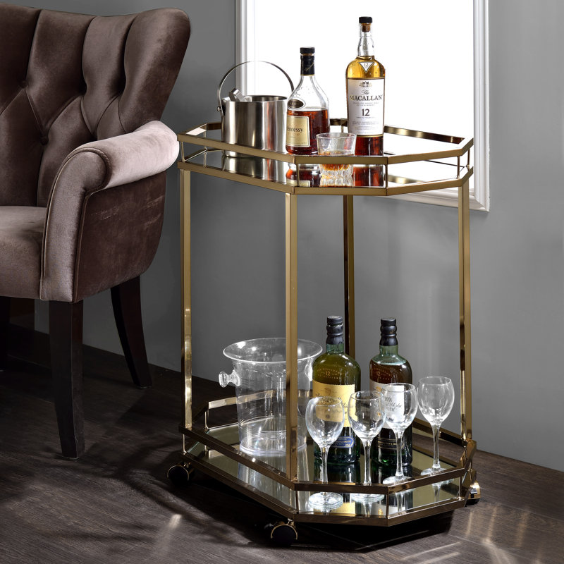 Chariot-bar Lakelyn, Champagne incorrect
