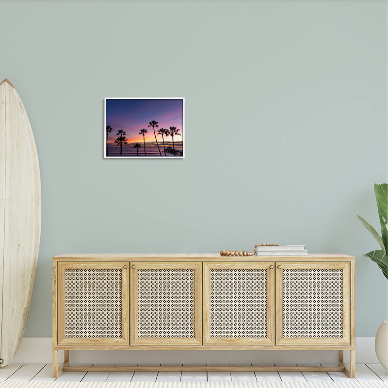 «Vivid Sunset Palm Tree Horizon», estampe numérique par Jeff Poe, H 16 po x l 20 po x P 1,5 po
