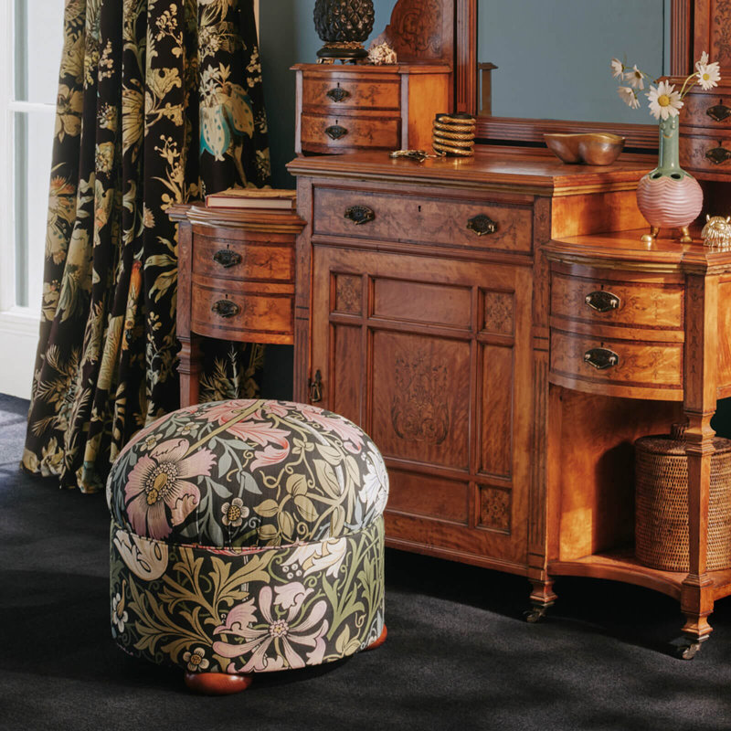 Compton Round Standard Ottoman