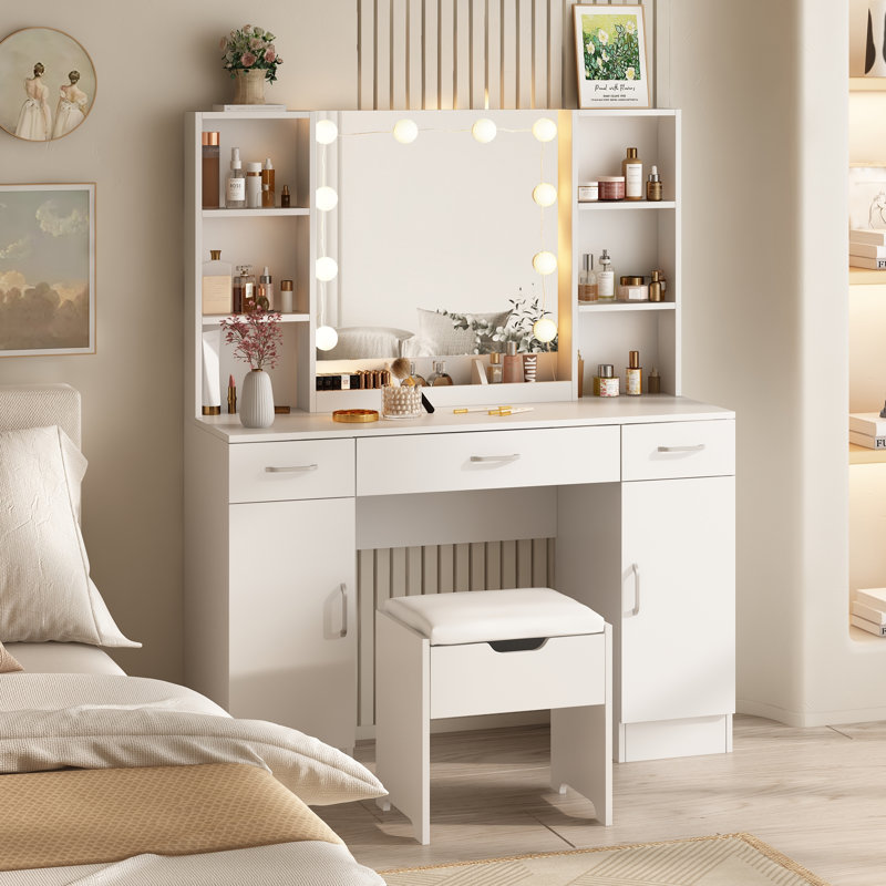 Vanity, White