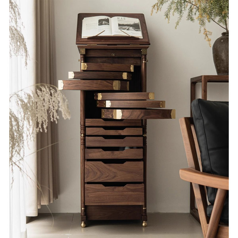 Armoire à bijoux haute en bois avec plusieurs tiroirs de rangement