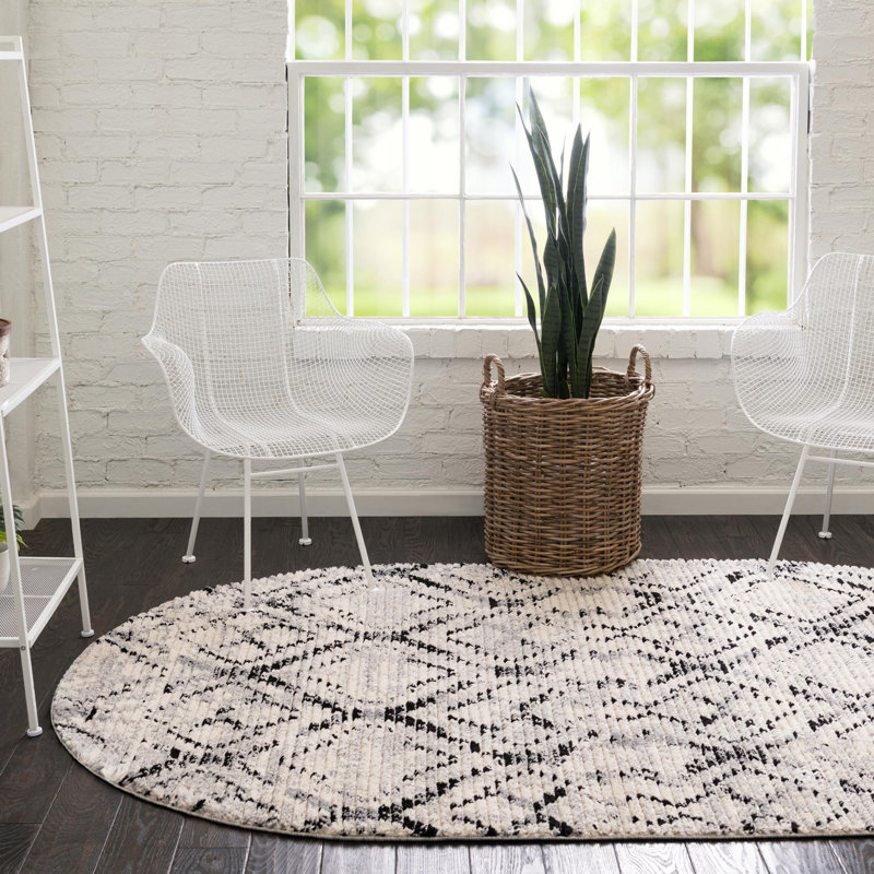 Tapis ivoire à motif géométrique Tucson, Ovale 5 pi x 8 pi