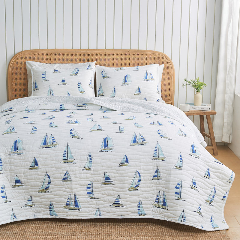 Blue Seashell Reversible Quilt Set with Shams, Full / Queen Quilt + 2 Standard Shams, Blue Watercolor Sailboats
