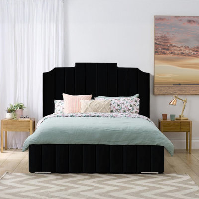 Alyshea Upholstered Bed