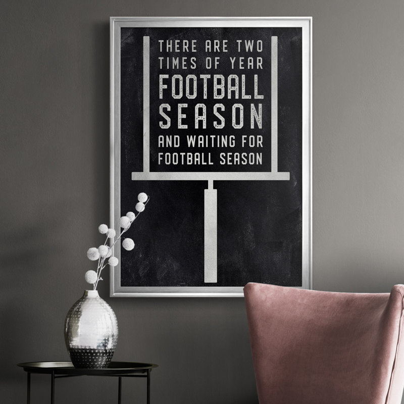 «Football Season», art textuel sur toile, H 30,5 po x l 42,5 po x P 1,5 po, Argent