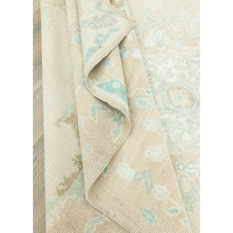 Tapis tissé à la main à motif oriental Siray Vintage
