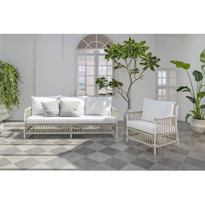 Caroline Outdoor Lounge Chair