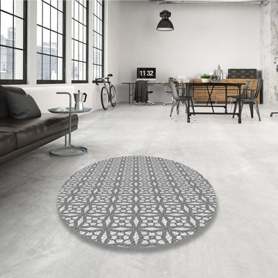 Tapis gris tissé à la machine