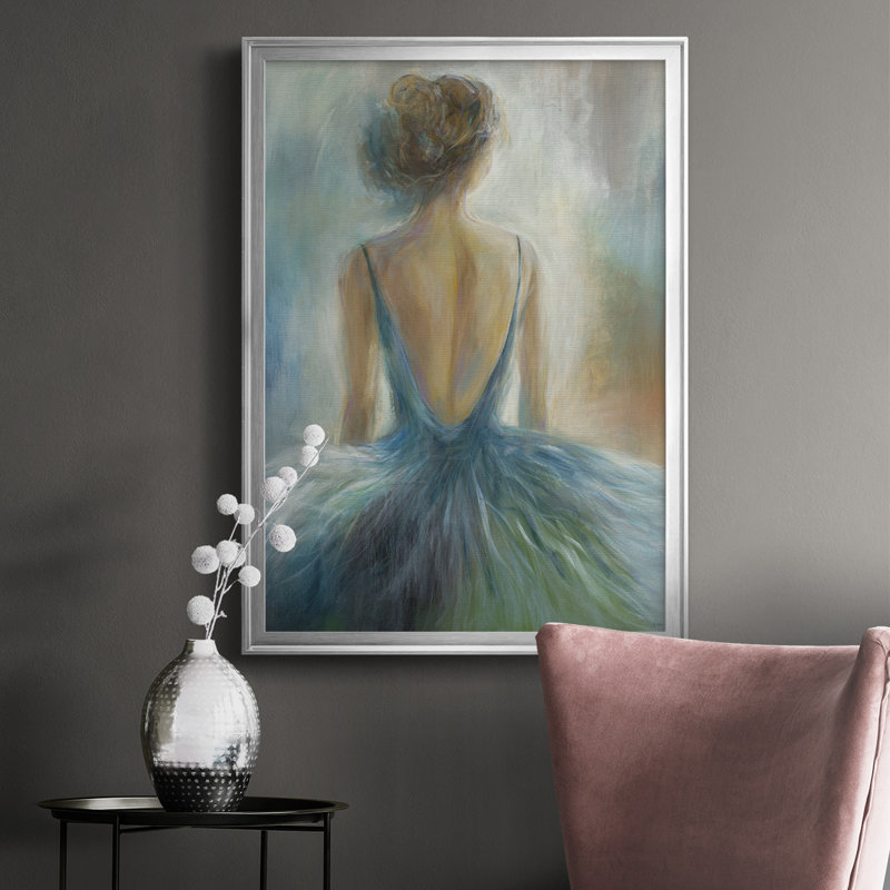 Lady in Blue, impression sur papier encadrée, Argent, H 30,5 po x l 22,5 po x P 1,25 po