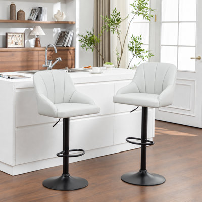  Ensemble de 2 tabourets de bar, tabourets de bar rembourrés en cuir de polyuréthane, hauteur de siège réglable de 25 po à 33 po, chaises de bar pivotantes à hauteur de comptoir modernes pour îlot de cuisine, gris clair