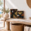 Tableau encadré en tissu de boue africain, œuvre d'art textile géométrique noir et beige-860721451