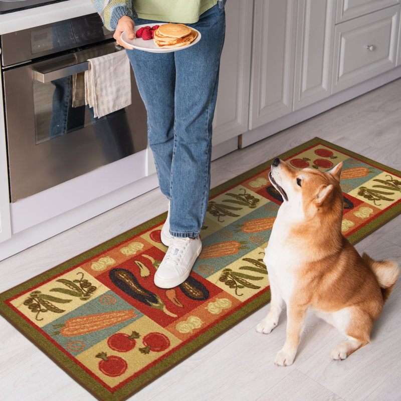 Non-Slip Rubberback Vegetables Kitchen Runner Rug, Runner 1'8" x 4'11"