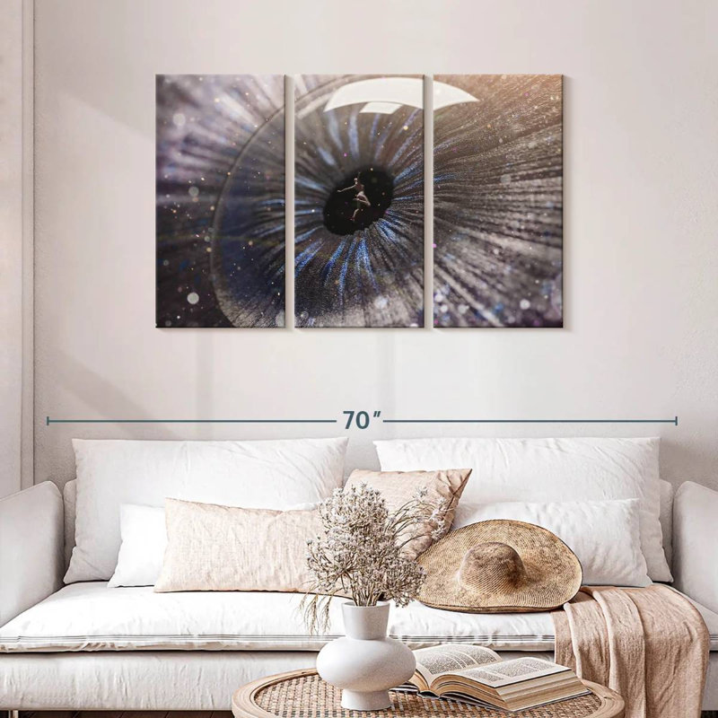 Kelan Forgot Seen, 28" H x 45" W