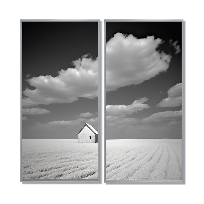 «Black and White Solitude Road I - Large Meadow», art mural sur toile, H 32 po x l 32 po, Argent argent