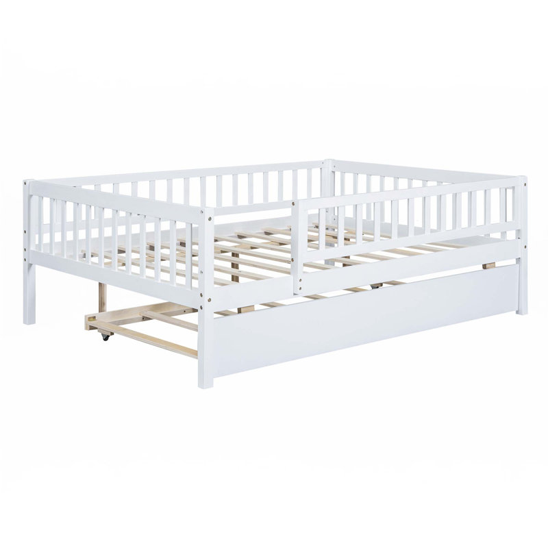 Wood Daybed With Trundle And Fence Guardrails, Full/Double, White