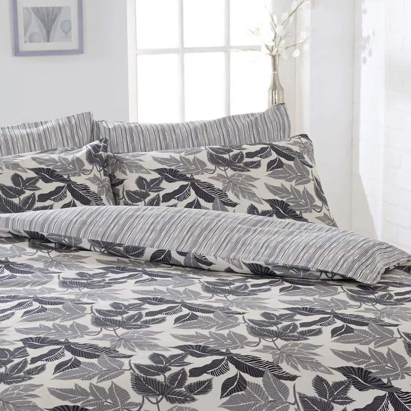 Chilo Cotton Blend, Polyester Floral Duvet Cover Set with Pillowcases Included, Davy Grey/White