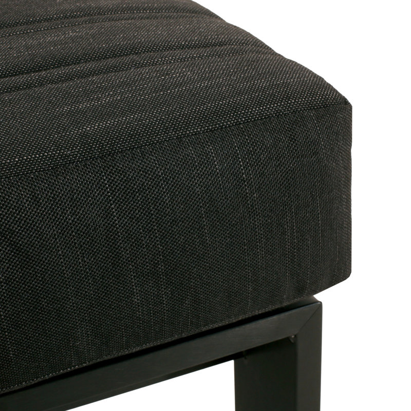 Salon d'extérieur noir avec aluminium et fondu confortable - Coussins renversés -