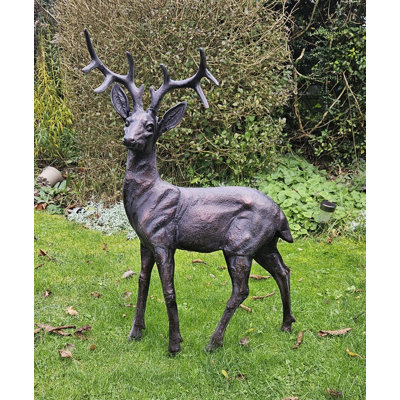 Animals Garden Statue