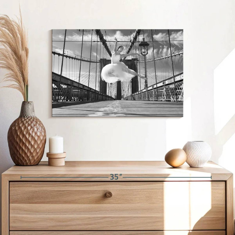 Ballerine Enn NYC, H 16 po x l 24 po