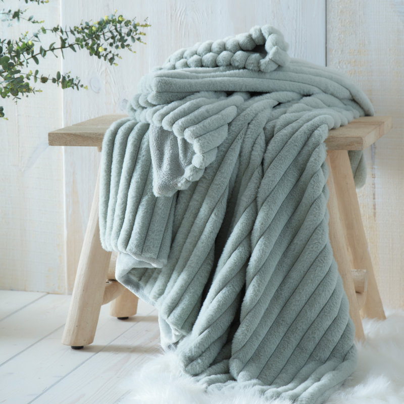 Morritz Throw Blanket, Green