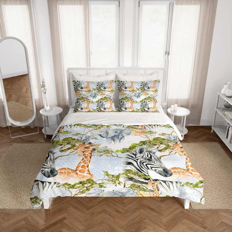 Montserrat Duvet Cover Set, King Duvet Cover + 2 King Shams