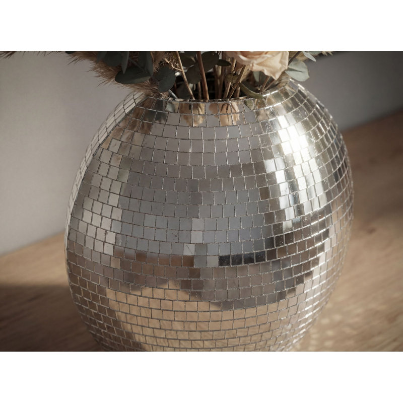 Table Vase 1, Silver