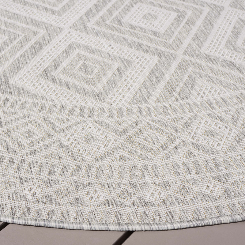 Courtyard Performance Geometric Rug, Round 6'7"