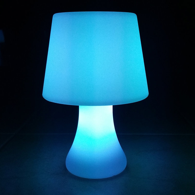 Lampe de table 11 po Lesli