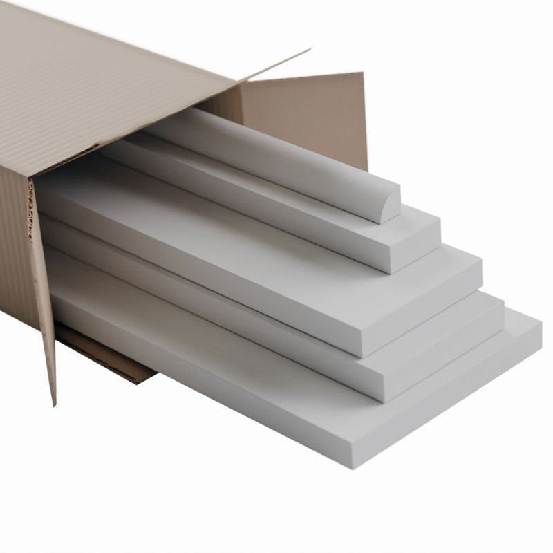 Panneau mural deluxe de luxe en blanc, Rampe supérieur de 3,5 po et rampe inférieur de