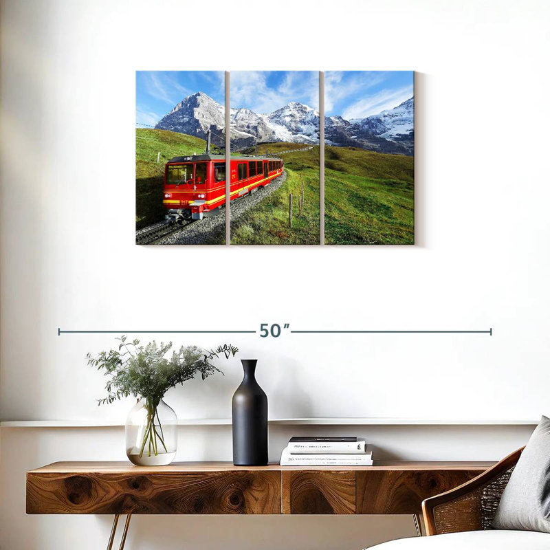 Mehar Bernese Highlands Train, 20" H x 33" W