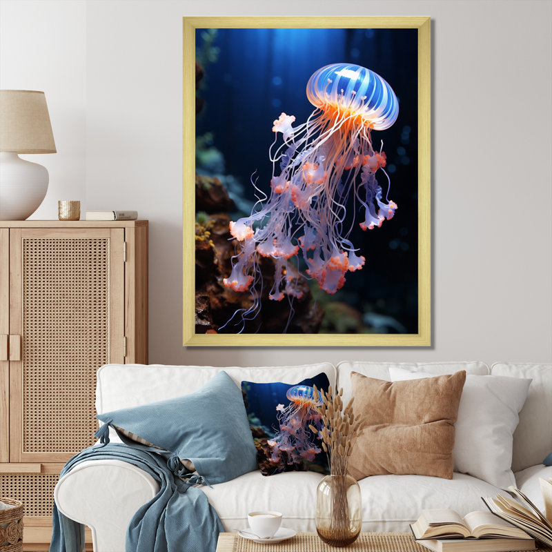«Jellyfish Luminescent Beauty II - Jellyfish», reproduction sur toile, H 32 po x l 16 po x P 1 po, Encadrement doré