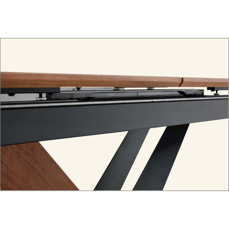  Table de salle à manger extensible moderne, plateau de table en placage de fibres à densité moyenne avec base en métal en forme de X, table de salle à manger de cuisine imperméable et résistante aux égratignures pour les espaces contemporains