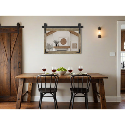 Miroir rustique moderne avec rail de porte de grange en acier et supports de coin décoratifs en métal
