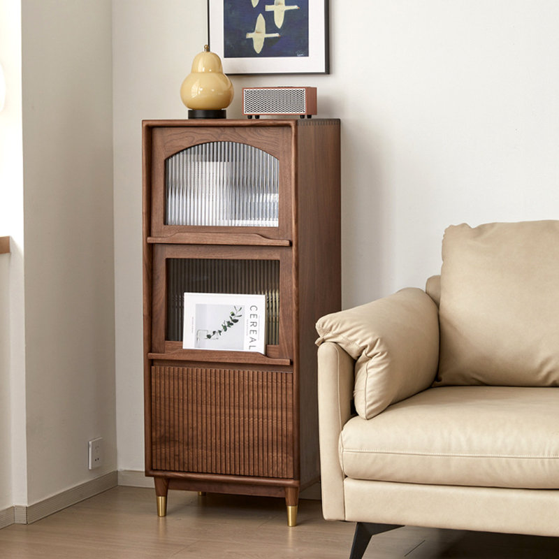 Petite armoire d'appoint à porte rabattable