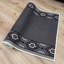 Tapis gris antidérapant sur mesure-854221798