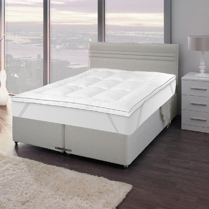 Surmatelas en duvet synthétique 1 po Bedelia, Très grand lit