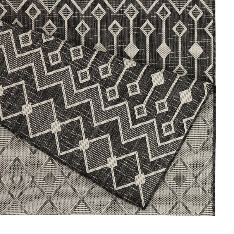 Anthracite 2 Ft. 7 In. X 7 Ft. 3 In. Indoor/Outdoor Area Rug, Runner 2'7" x 7'3"