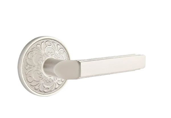 Mortaise intérieure Emtek avec rosette Lancaster et levier Milano, Oui, Nickel satiné