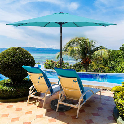 Parasol de table simple de 9 pi avec 8 boutons pour l'inclinaison / la manivelle, 8 nervures robustes pour le jardin, la terrasse, la cour et la piscine