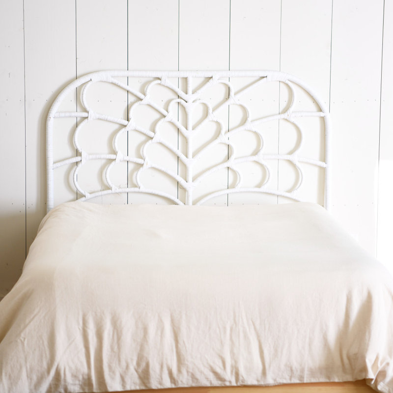 Zumbrota Rattan Headboard with Fountain Design, Black, King