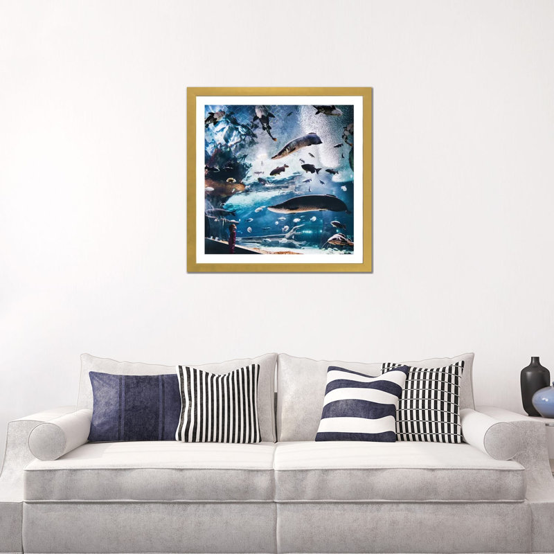 «Lost World» par Hobopeeba - reproduction, H 24 po x l 24 po x p 1 po, Papier encadré doré, Blanc