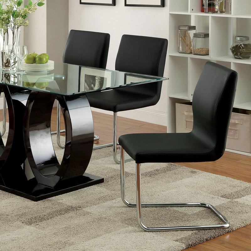 Chaise d'appoint rembourrée en métal, Noir