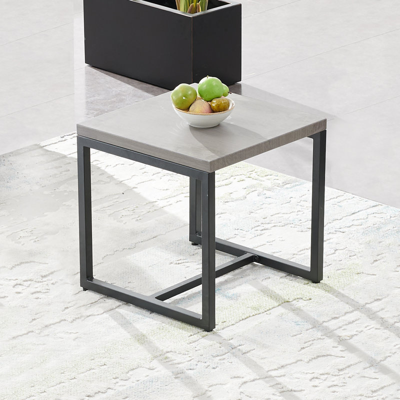 Table d'extérieur 21,5 L x