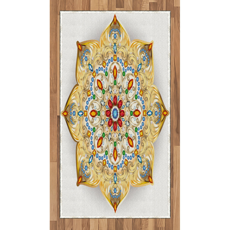 Tapis décoratif en fibres à haute densité Mandala, Rectangle 2 pi 7 po x 5 pi