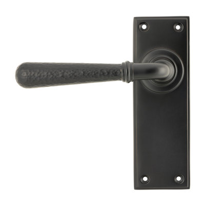 Hammered Newbury Lever Latch Set