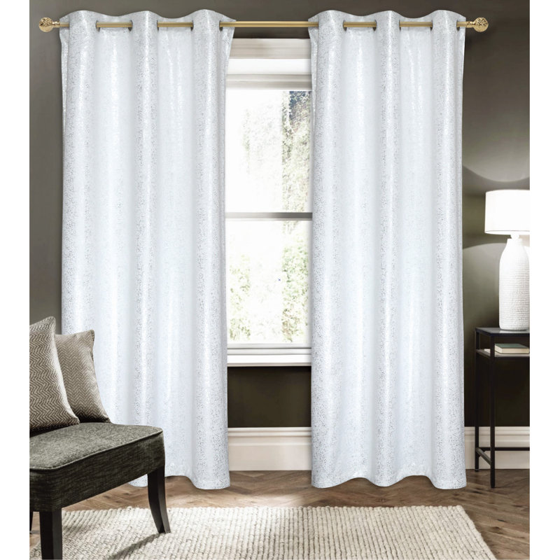 Rideau occultant en polyester Tampere, L 54 po x L 84 po, Blanc