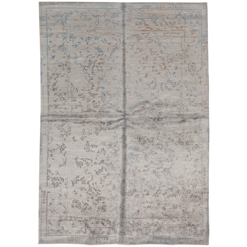 Neo Oriental Area Rug in Light Blue