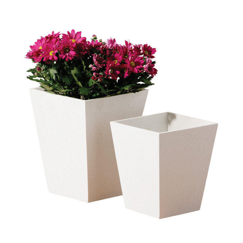 Carreras Table Vase 1