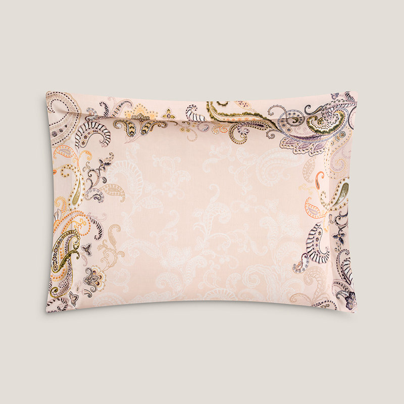 Lathika Pillowcase, Standard